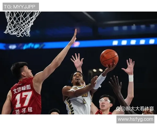 布朗狂砍38分胡金秋贡献22分8篮板浙江广厦客场力克同曦取得胜利